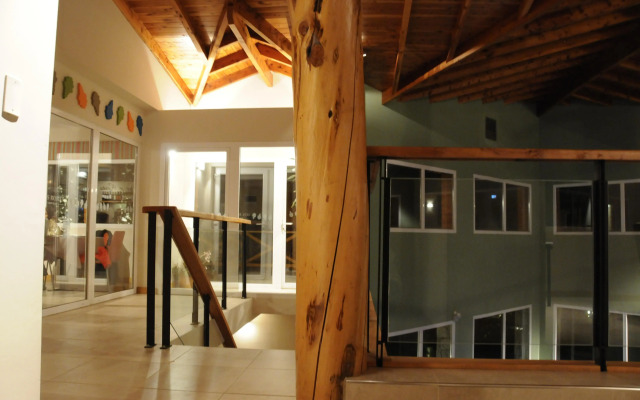 Los Robles Apart & Spa