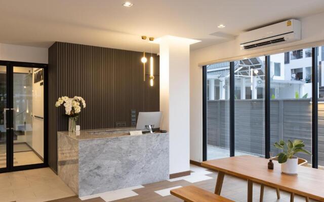 Amiri Place Hotel