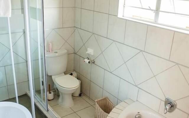 Akanan Guest House