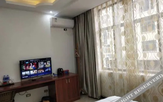 Qujing Shangke Hotel