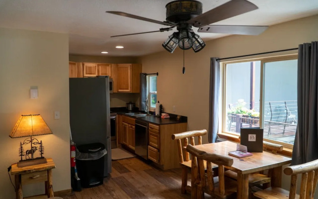 Ouray RV Park & Cabins