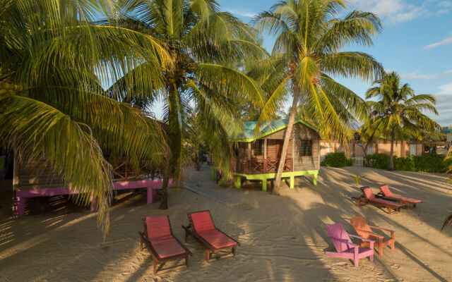 Palm Cove Cabins