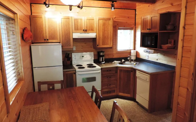 Wild Pacific Waterfront Cabins