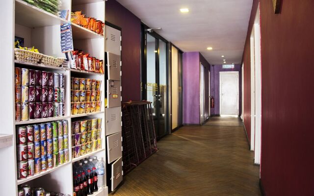 OYO 996 My Home Hotel Cheras Selatan