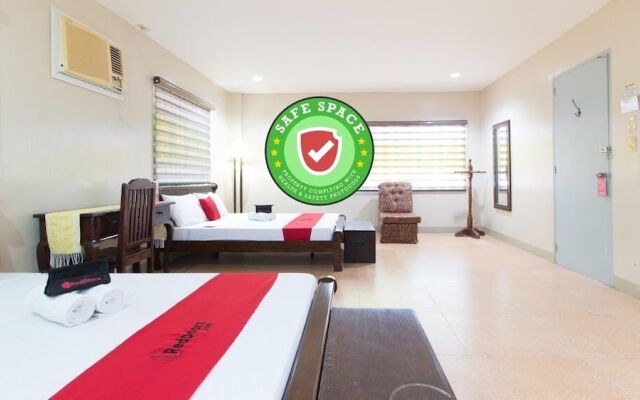 RedDoorz @ Teofila Lodge