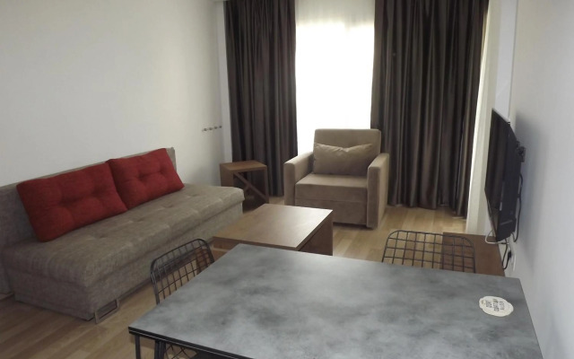 Opus Aparthotel