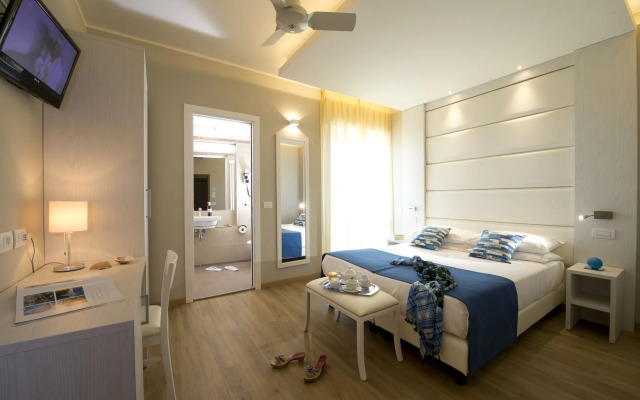 UNAWAY Imperial Beach Fano