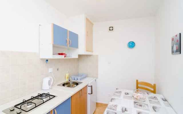 Apartments & Room Lino