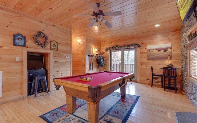 Destinys Lodge by Vtrips