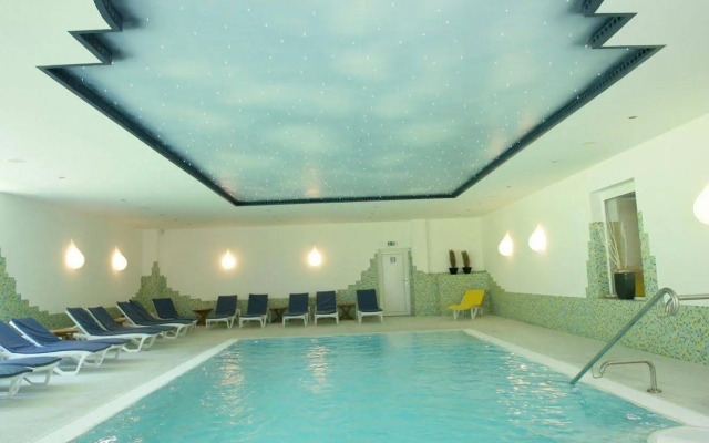 Waldhotel Tannenhäuschen