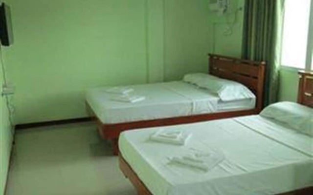 Princess Perrine Suites