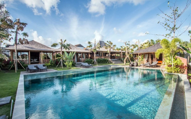 Marika Sawah 2 Villas-11Bedroom Private Pool