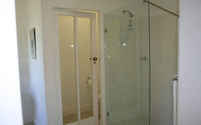 Paternoster Place