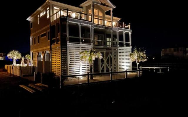 1 Emerald of the Seas