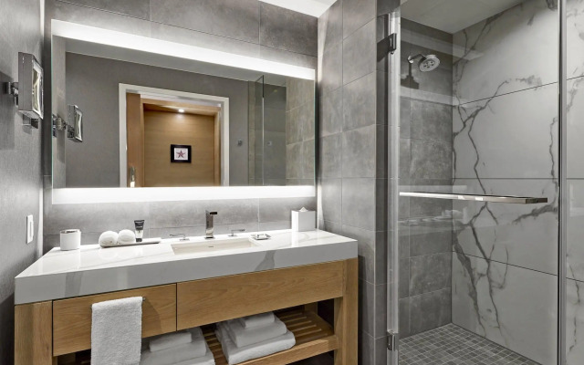 Live by Loews, Arlington, TX