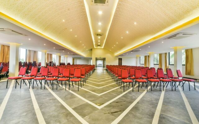 OYO 16096 Flagship Purushottam Hotel Mapusa