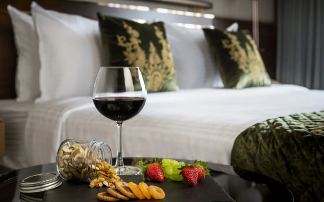 YU Hotel Candolim