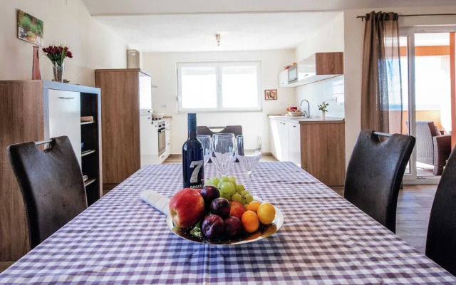 Modern Apartment in Starigrad Paklenica