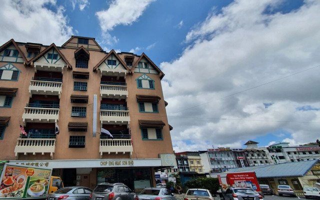 ZEN Rooms Check In Hotel 2