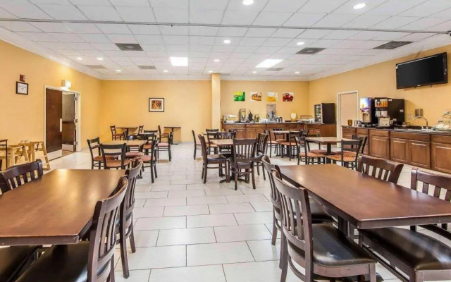 Wingate by Wyndham Marietta Conference Center