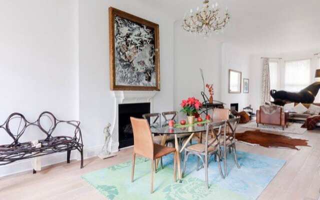 Stylish And Spacious 3 Bed Gdn Flat In Kensington
