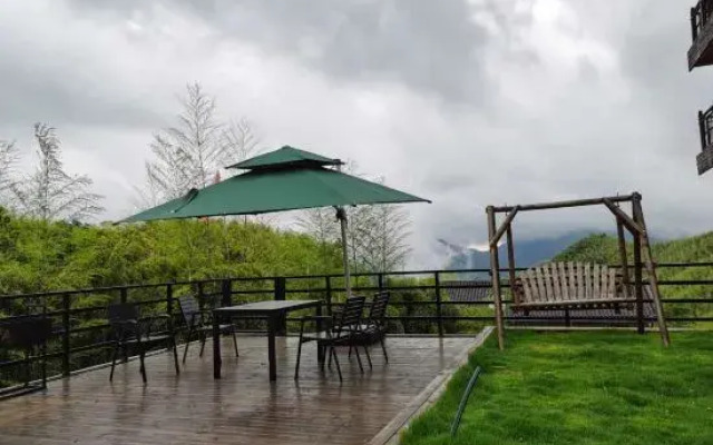 Yiban Yunshe Boutique Guesthouse