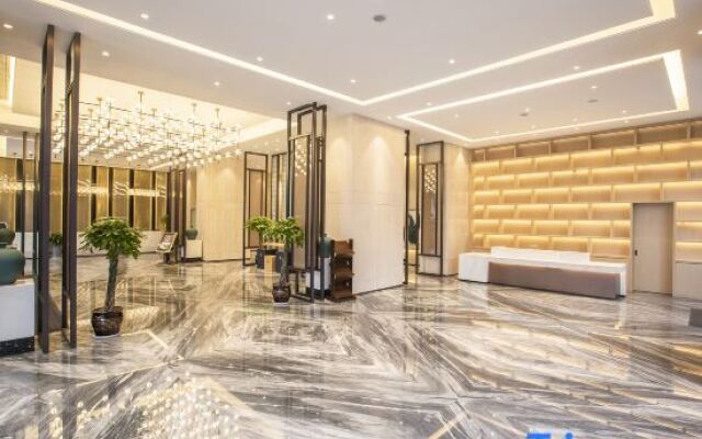 Yunlu Hotel (Southwest International Trade City, Guanshanhu District, Guiyang)