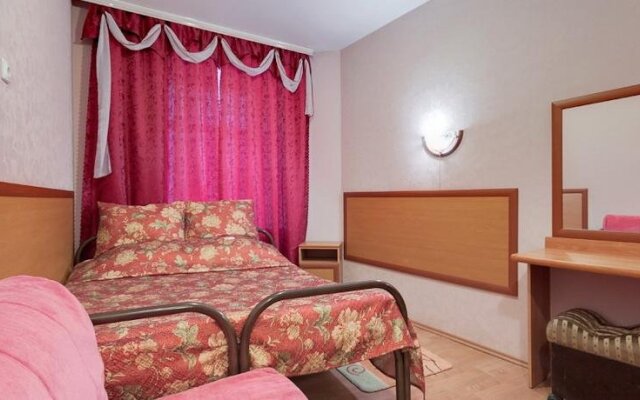 Estera Furnished Rooms