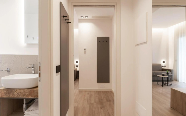 Renzo Hotel