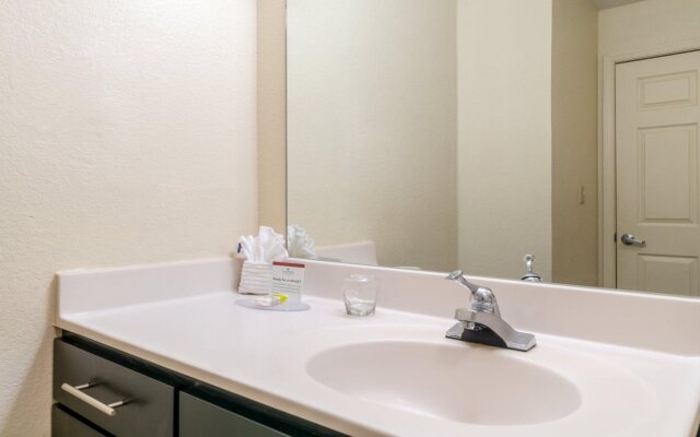 Candlewood Suites Washington-Fairfax by IHG