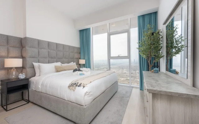 Sophisticated 1 Bedroom Apartment in Bloom Tower B