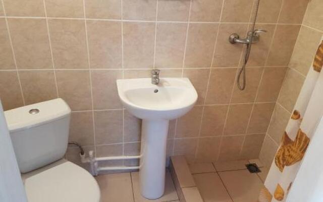 Guest House on Primorskaya 28