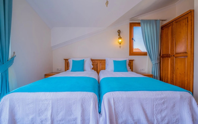 Myra Villa 1