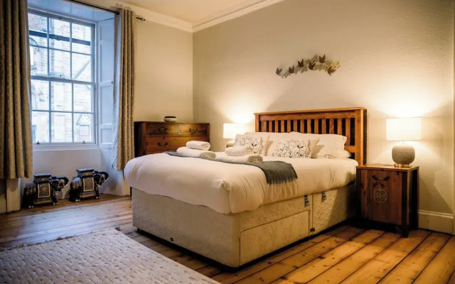 3 bed on Picturesque Victoria Street