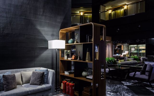 Jingguang Center Apartment