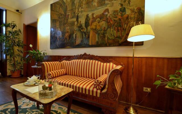 Hotel Roma E Rocca Cavour