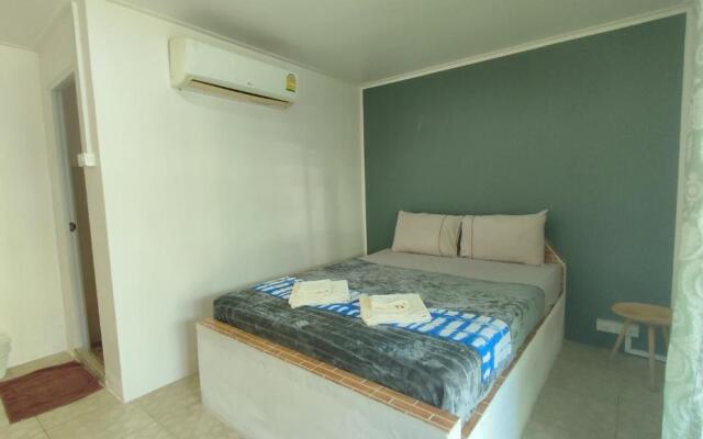 Smile Resort Koh Mook