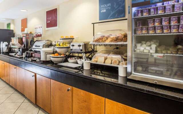 Quality Inn Darien - North Brunswick