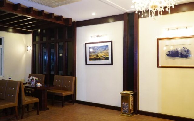 Mango Hotel Hanoi