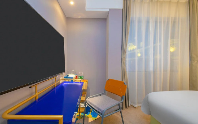 Shenzhen East Railway And Buji Subway Station Ranch Hotel