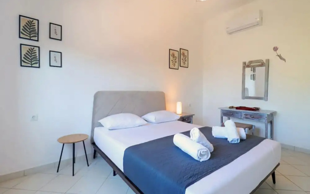 Luxury Apartment in Akti Elias Sithonia
