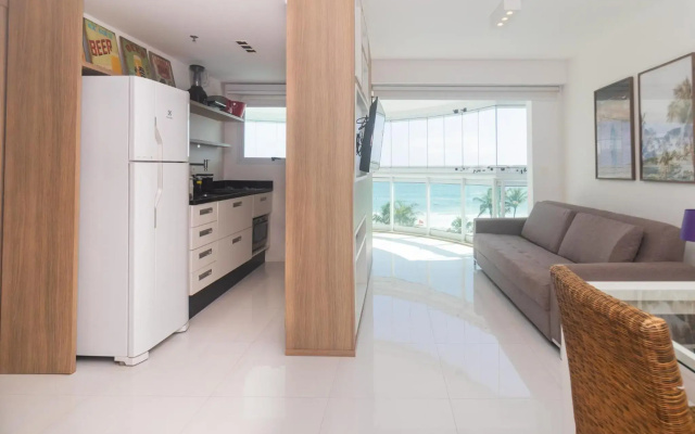 Flat Ocean View III