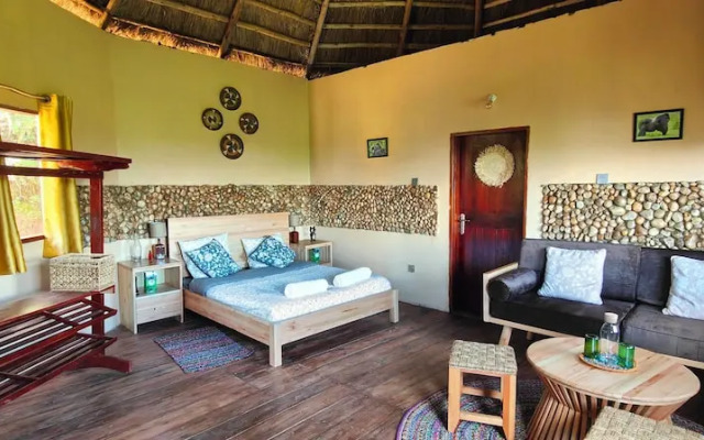 Agandi Uganda Eco-lodge