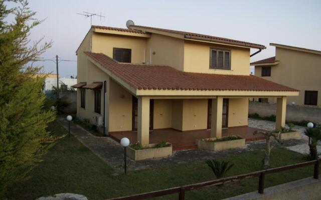 Villa Lombardo