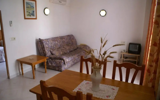 Bella Maria Apartments & Pool Club