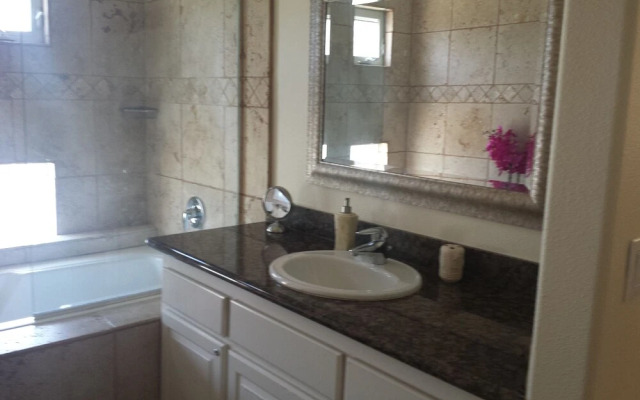 346 Ocean View 2 Bedroom Townhouse by RedAwning