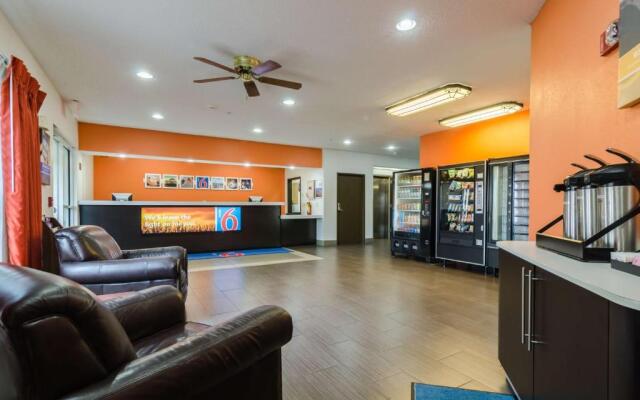 Best Western Crown Inn