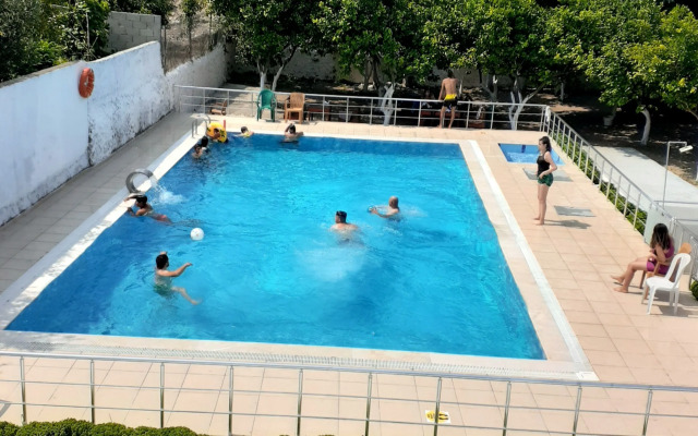 Kucuk Aile Pansiyonu