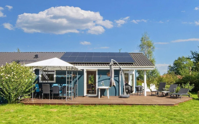 Serene Holiday Home in Juelsminde near Beach