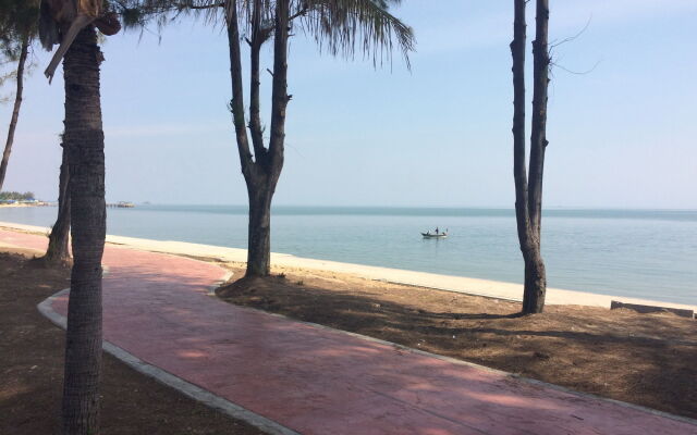 Palm Beach Resort